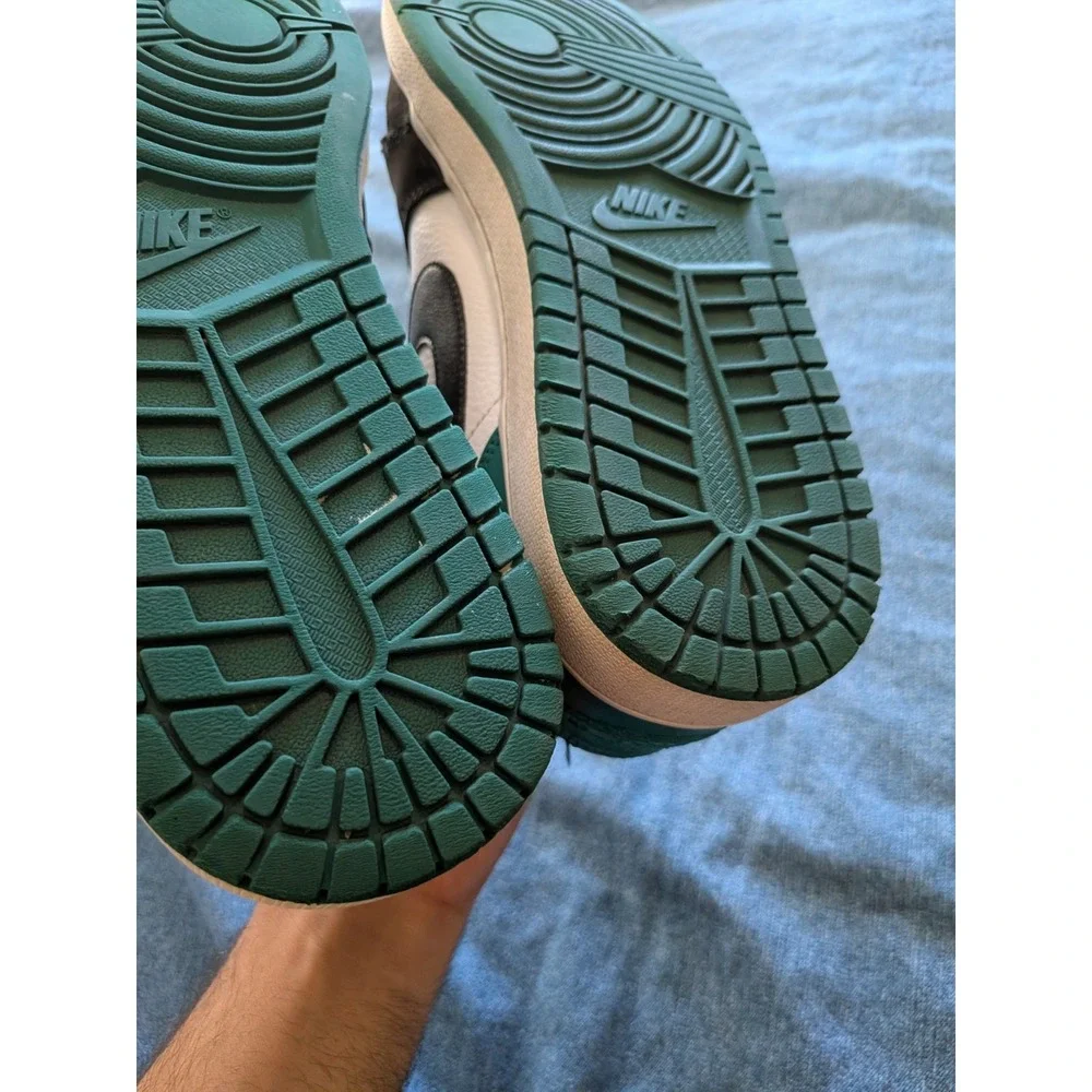 Jordan 1 Low Mystic Green 2019 - 553558-113 s Size 13